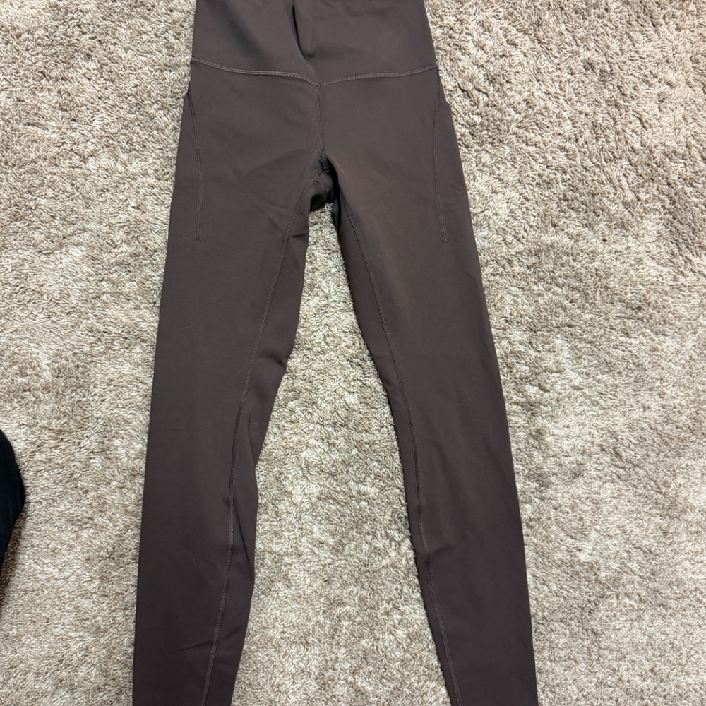 Wunder Train High-Rise Tight with Pockets 28"